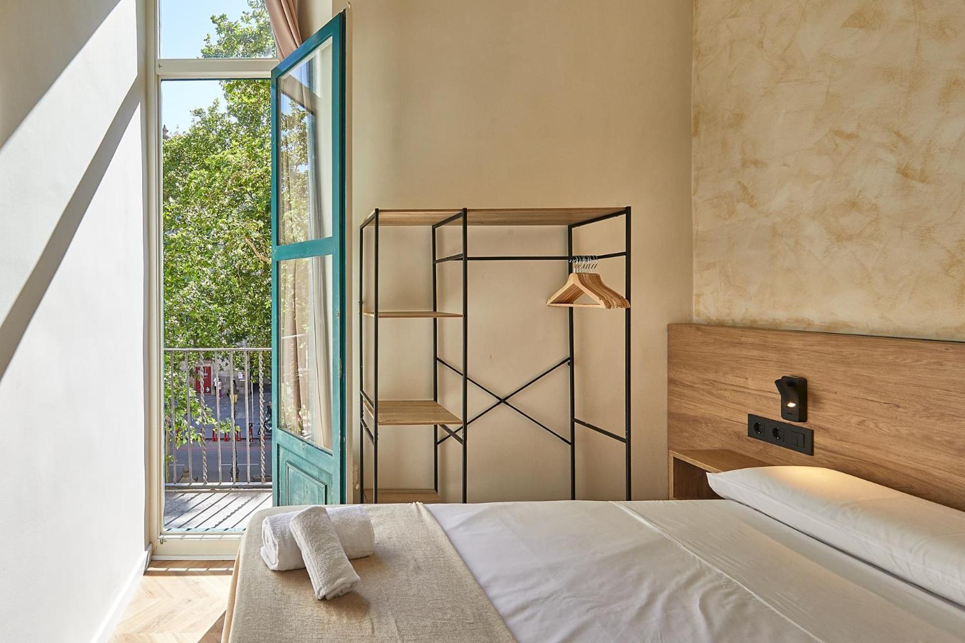 Hostal Parisien Barcelona Exterior foto